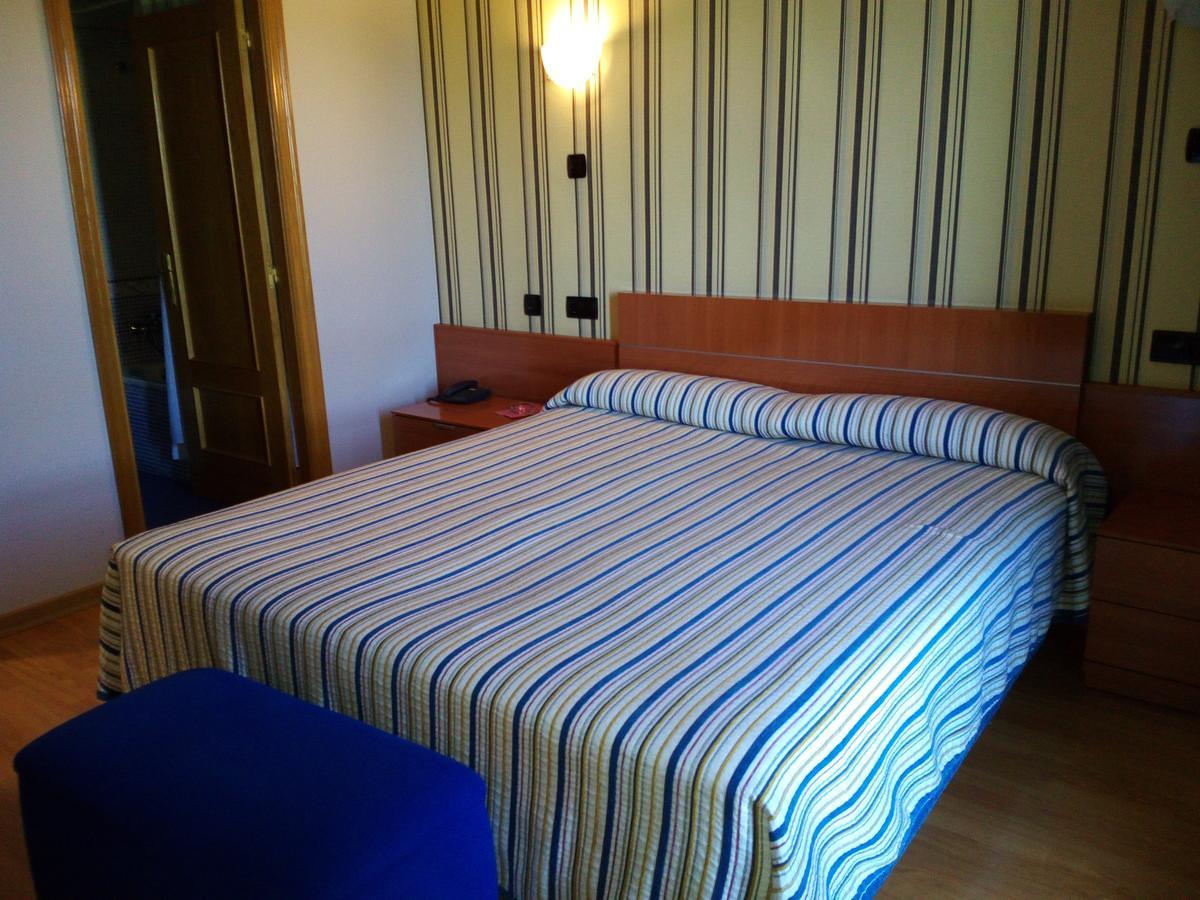 Motel Acropolis Camponaraya Exteriér fotografie